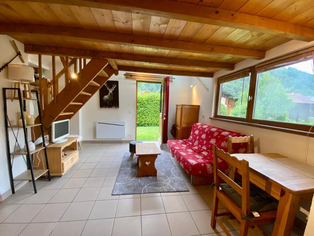Grenier savoyard Villa Verchaix Dış mekan fotoğraf